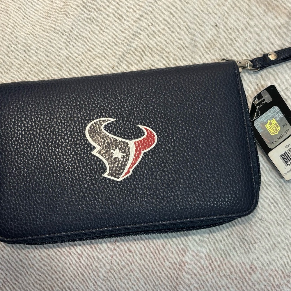 Houston Texans Zip Around Wallet Wristlet NFL Navy Blue Pebbled Faux Leather NWT